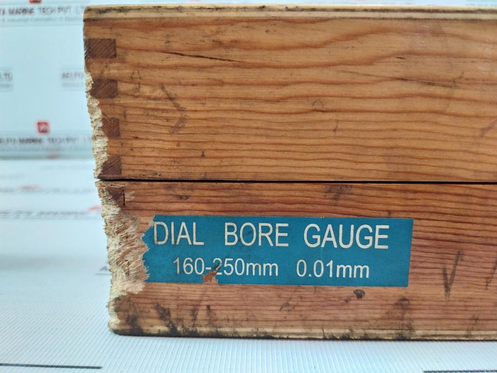 Qing Yu Qy-1101 Dial Bore Gauge Set 160-250Mm 0.01Mm 8083982 100-250Mm