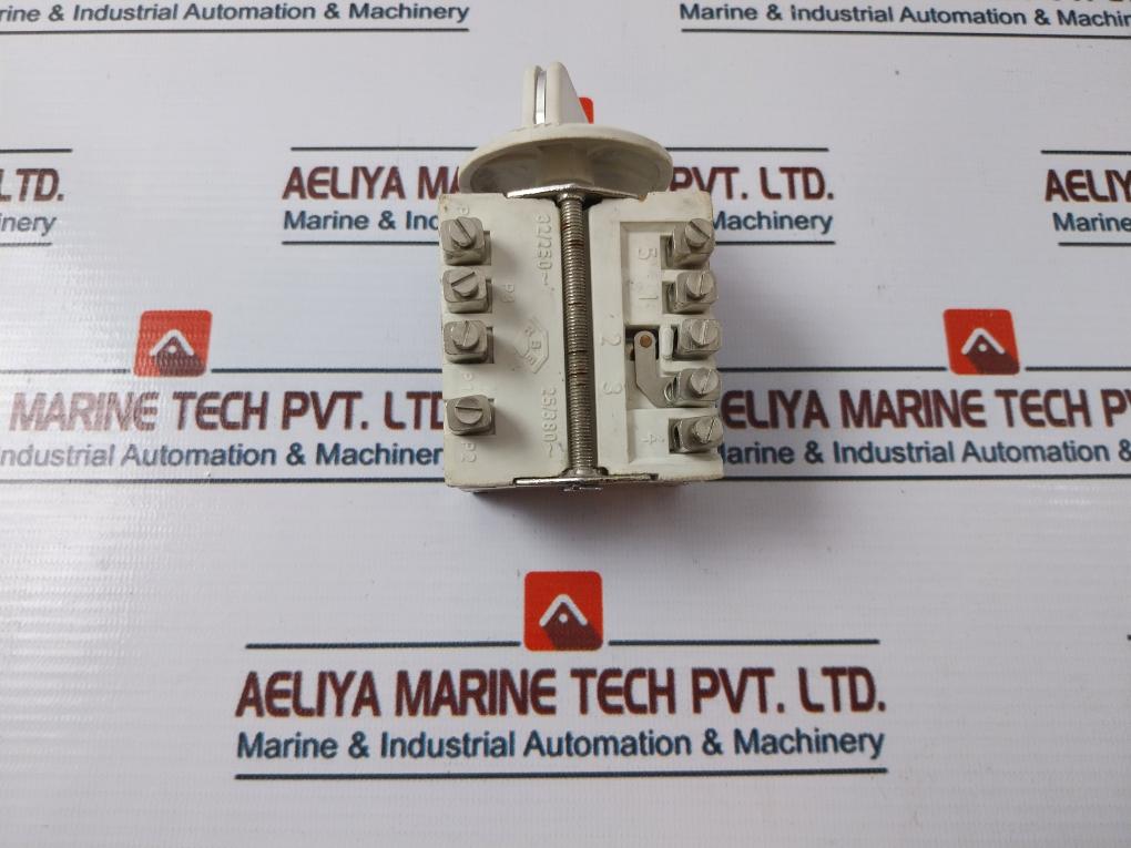 R.B.E 32/250~ Selector Switch