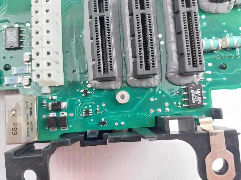 R0006331 040G5314 Tankbus Termination