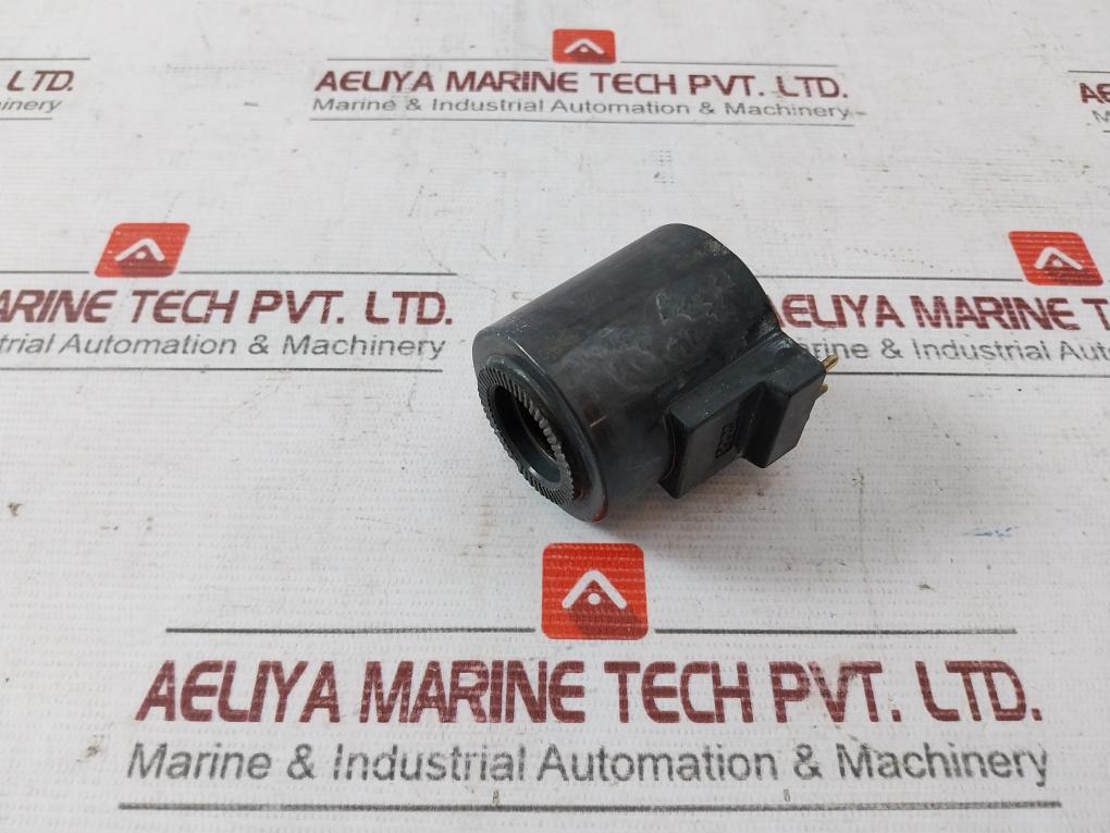 R220 Hydraulic Solenoid Valve Coil