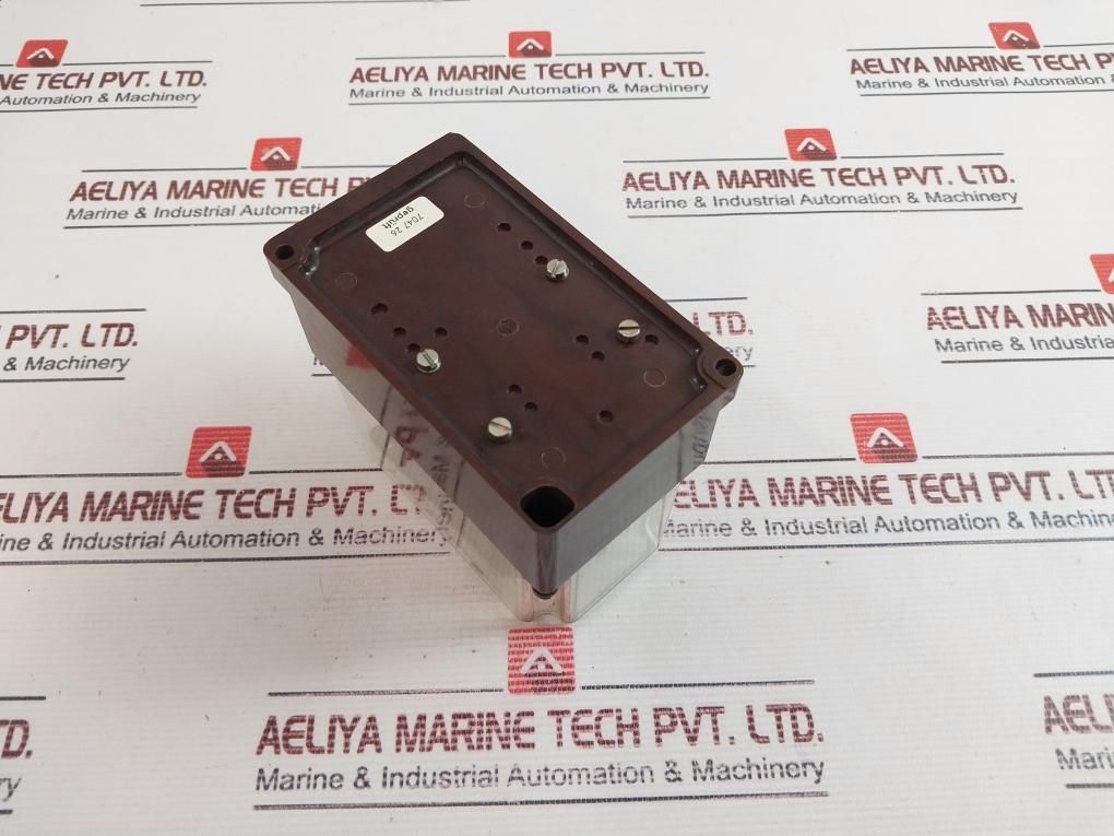 R 834 T.09 Overcurrent Protection Relay 3-6A 440V