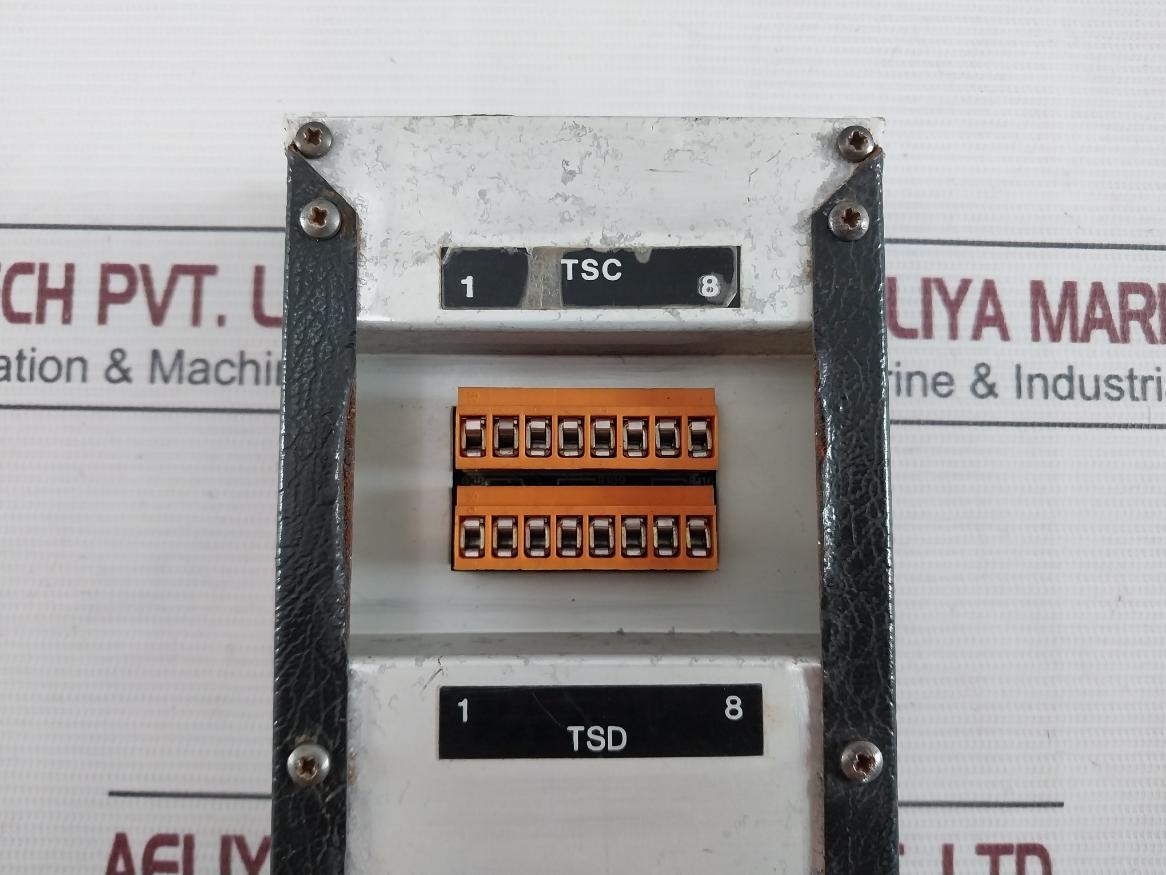 Racal Marine Electronics 77251 Ag Group Control Unit