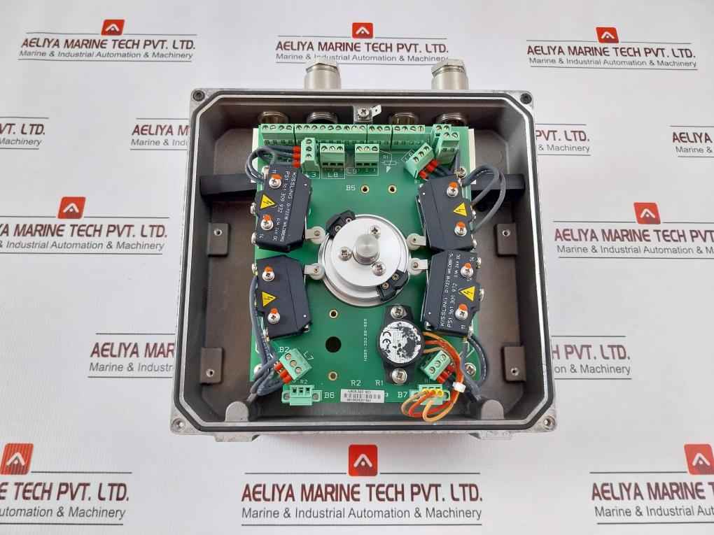 Raytheon Anschutz 101-532.ng001 E01 Anschutz Rudder Feedback Unit