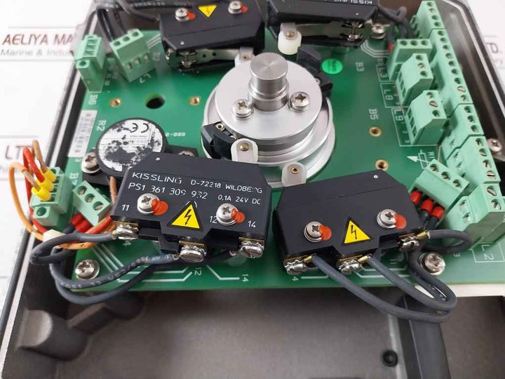 Raytheon Anschutz 101-532.ng001 E01 Anschutz Rudder Feedback Unit