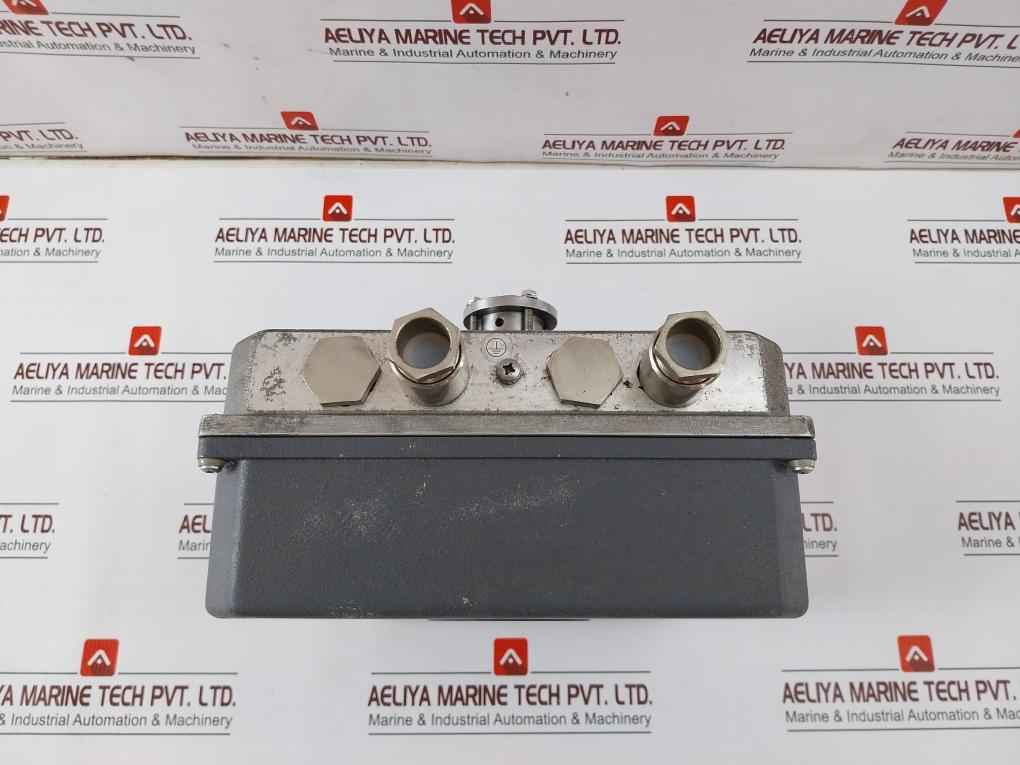 Raytheon Anschutz 101-532.ng001 E01 Anschutz Rudder Feedback Unit