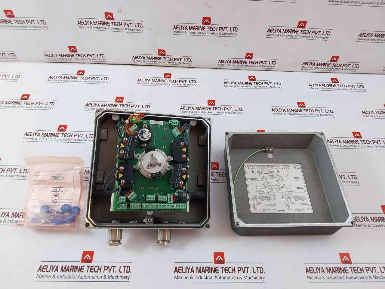 Raytheon Anschutz 101-532.ng001 E01 Anschutz Rudder Feedback Unit