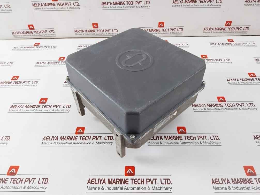 Raytheon Anschutz 101-532.ng001 E01 Anschutz Rudder Feedback Unit