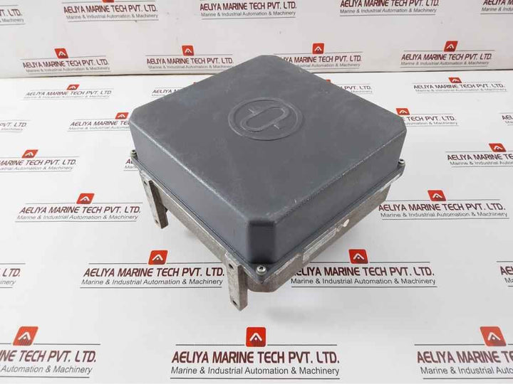 Raytheon Anschutz 101-532.ng001 E01 Anschutz Rudder Feedback Unit