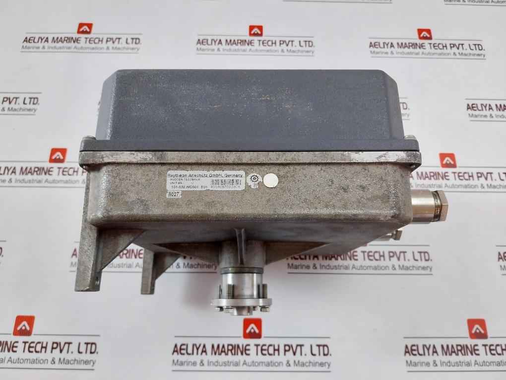 Raytheon Anschutz 101-532.ng001 E01 Anschutz Rudder Feedback Unit