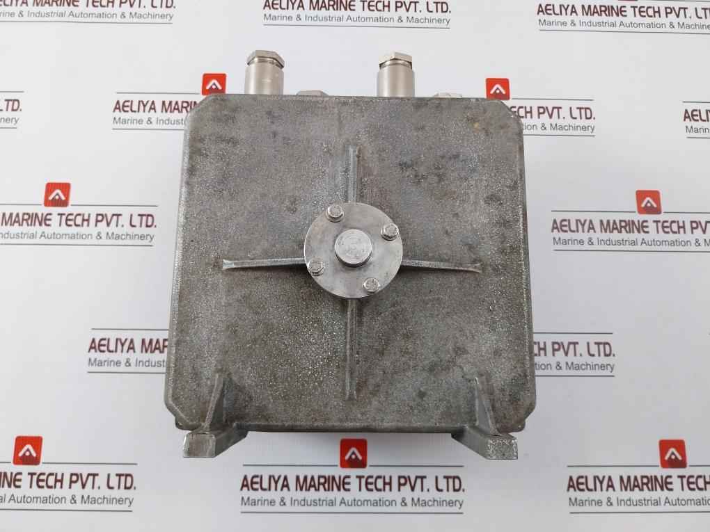 Raytheon Anschutz 101-532.ng001 E01 Anschutz Rudder Feedback Unit