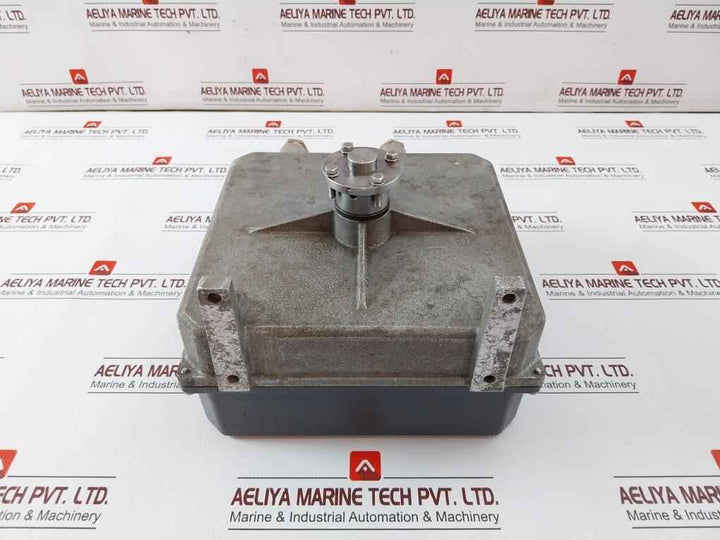 Raytheon Anschutz 101-532.ng001 E01 Anschutz Rudder Feedback Unit