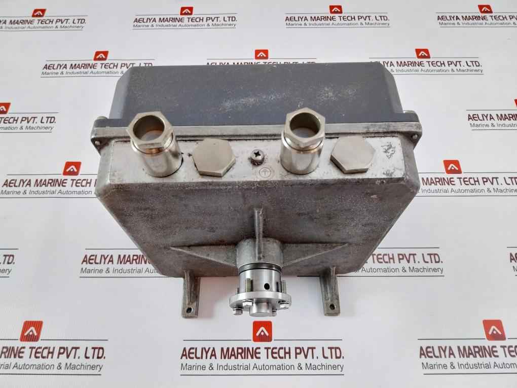 Raytheon Anschutz 101-532.ng001 E01 Anschutz Rudder Feedback Unit