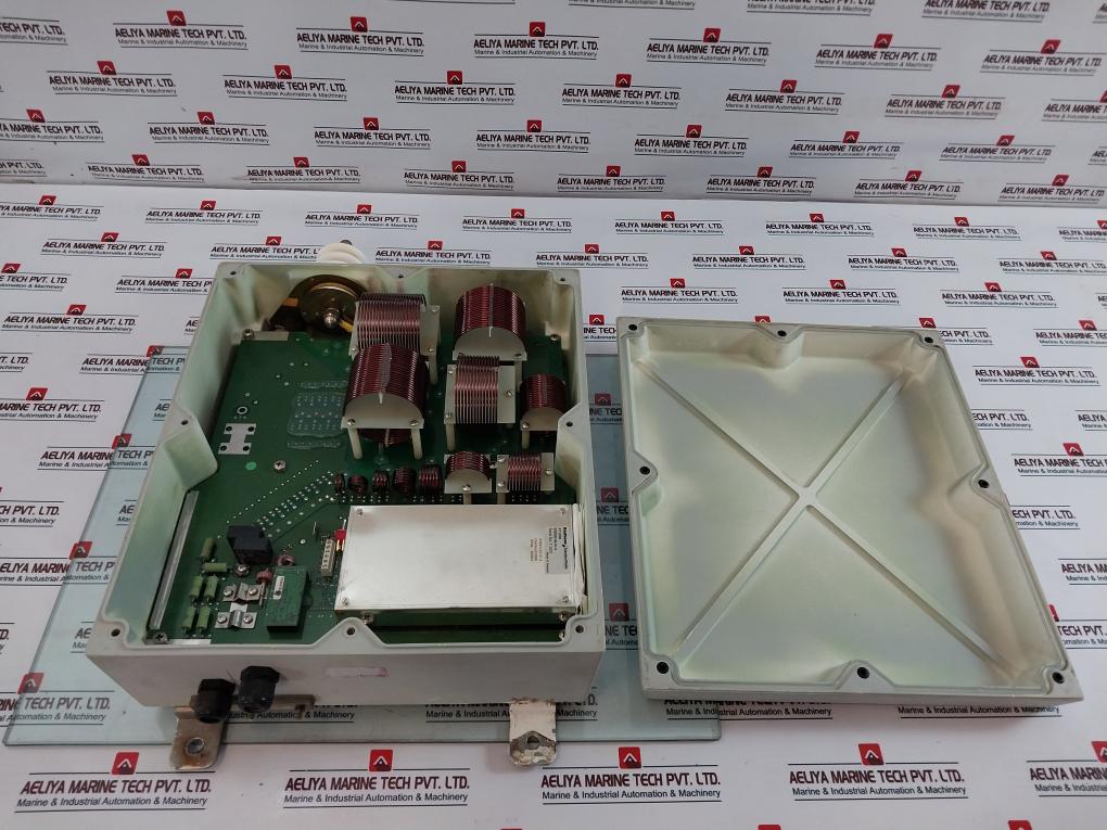 Raytheon At 2000 Pcb Antenna Tuning Unit B39000-00-01-0