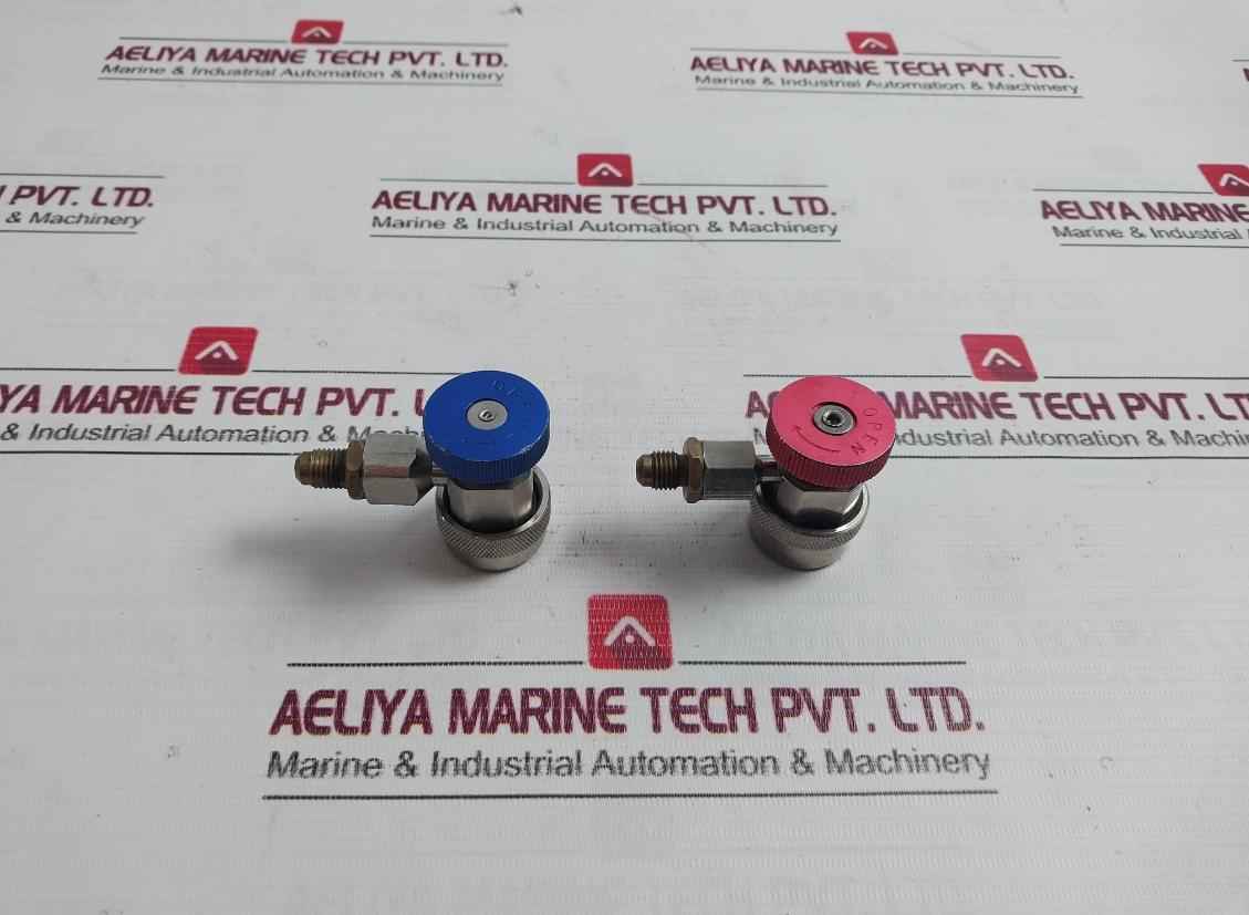 Refco Refrigeration Service Manifold With Charging Hose Set 30 Bar/430 Psi