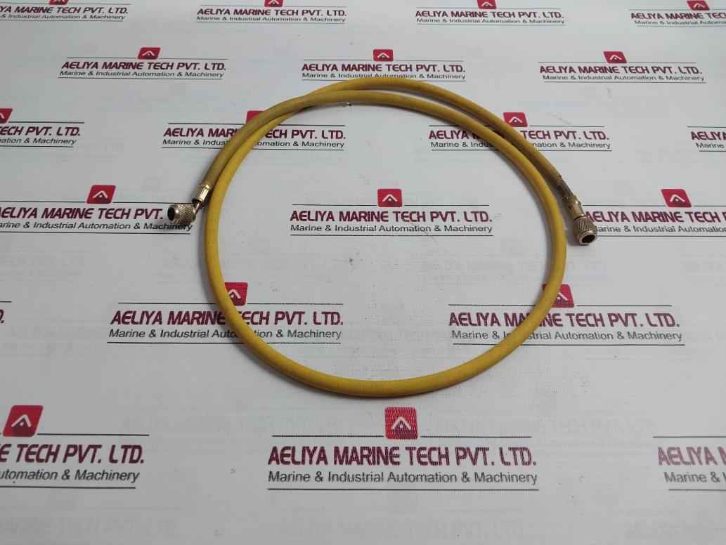 Refco Refrigeration Service Manifold With Charging Hose Set 30 Bar/430 Psi