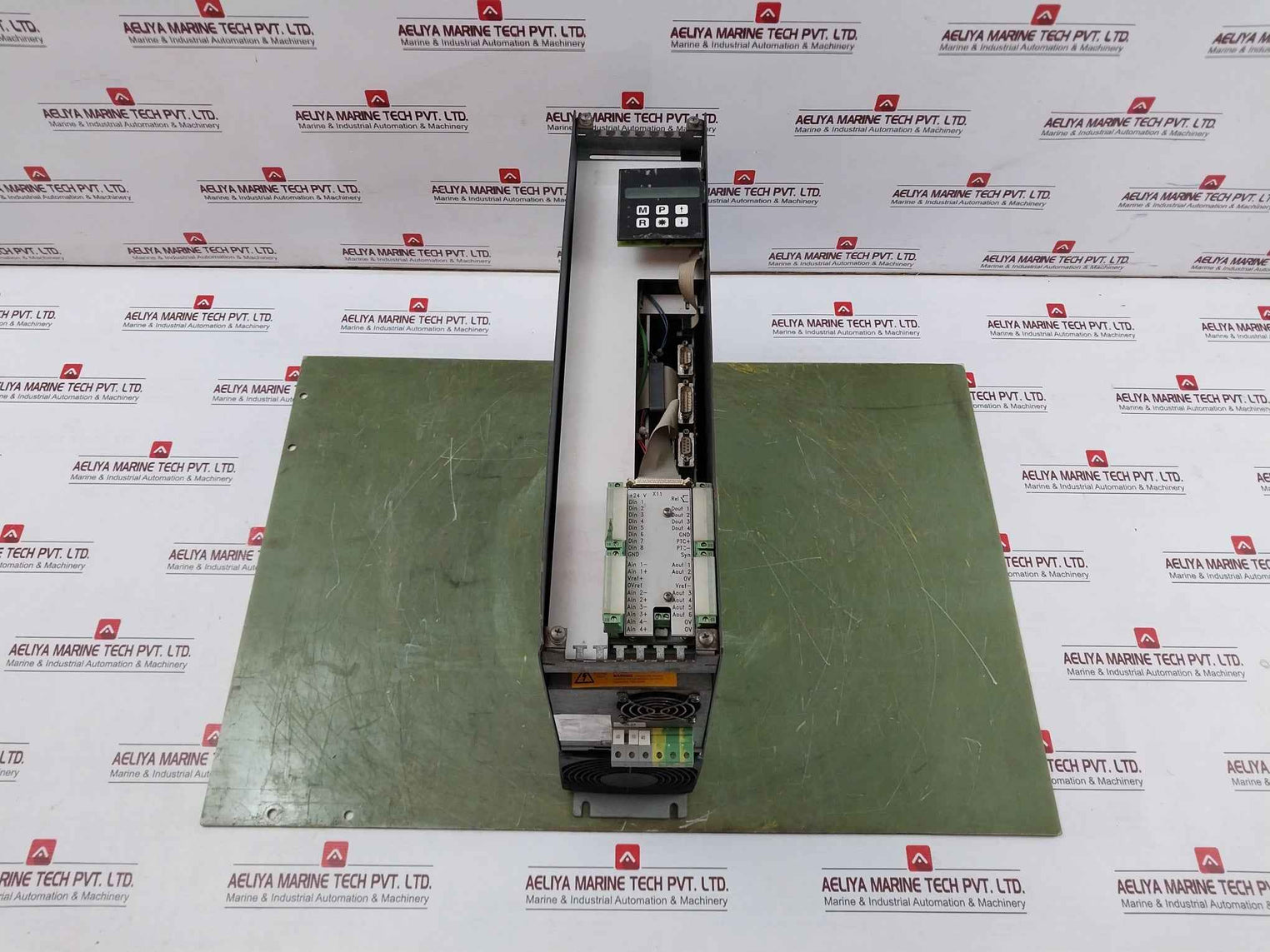 Refu 402/30-1Ga20 Power Conversion Module Rev: C 360V 39A 3Ac 0-350V 0-500Hz