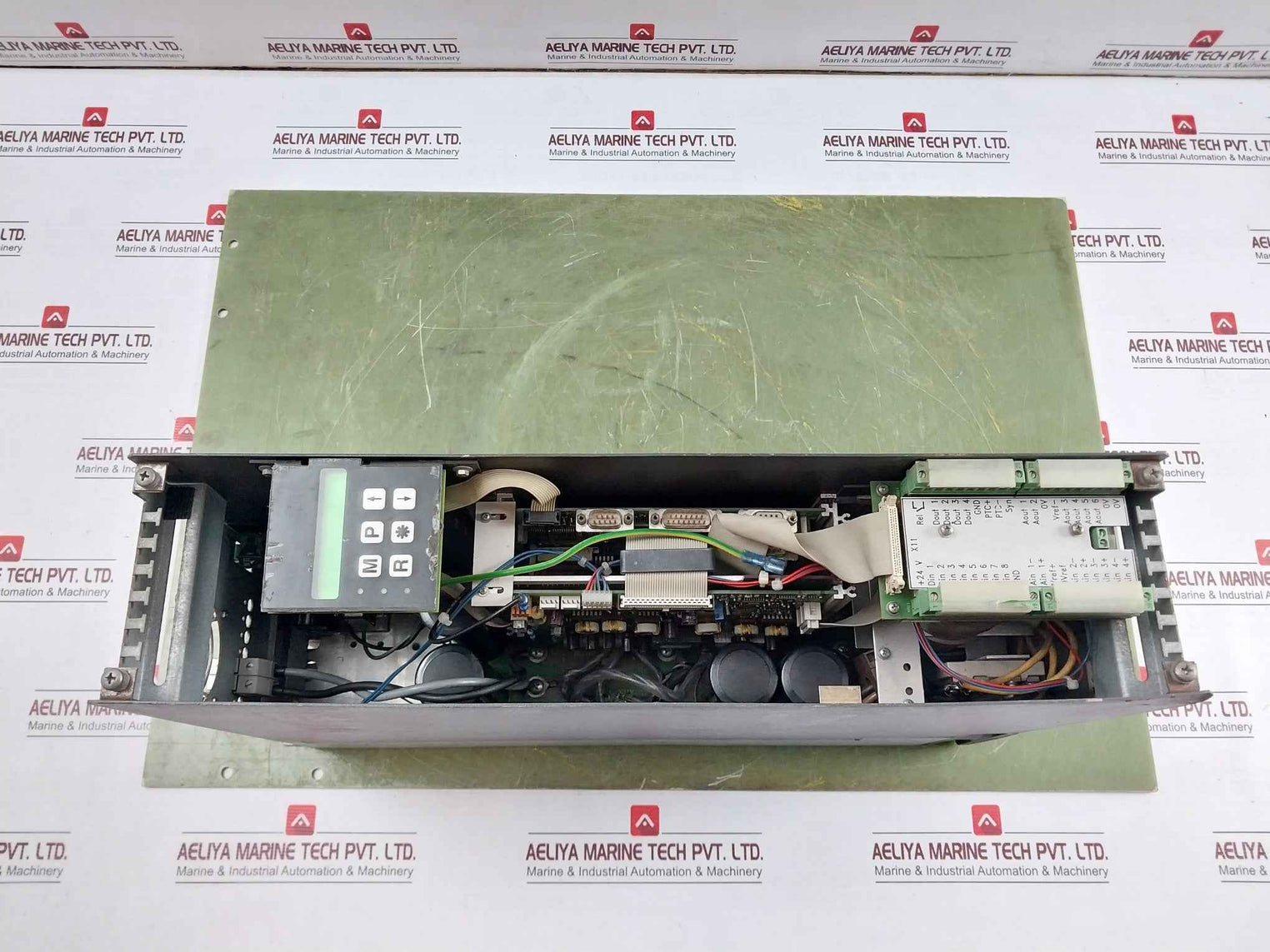 Refu 402/30-1Ga20 Power Conversion Module Rev: C 360V 39A 3Ac 0-350V 0-500Hz