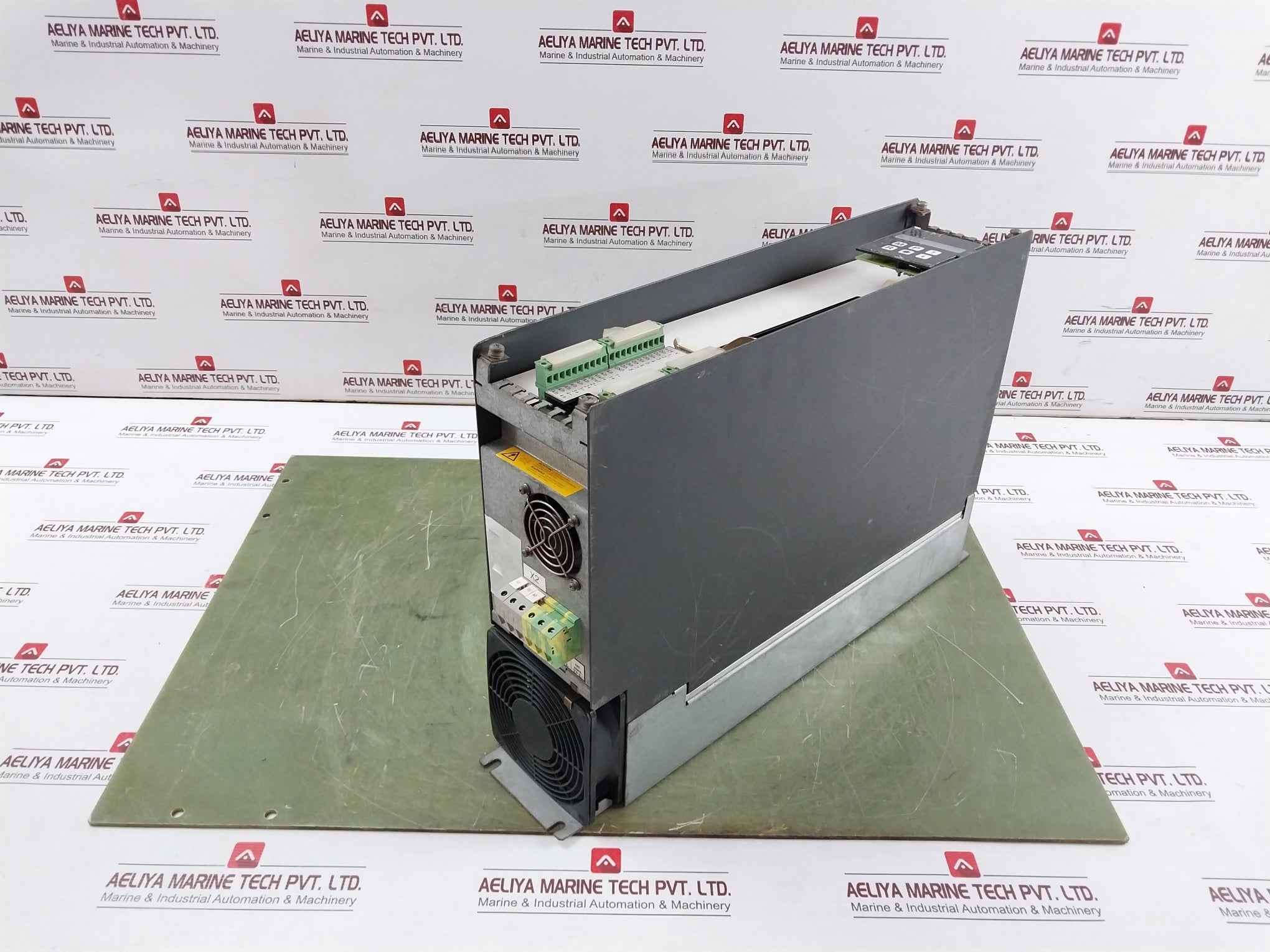 Refu 402/30-1Ga20 Power Conversion Module Rev: C 360V 39A 3Ac 0-350V 0-500Hz