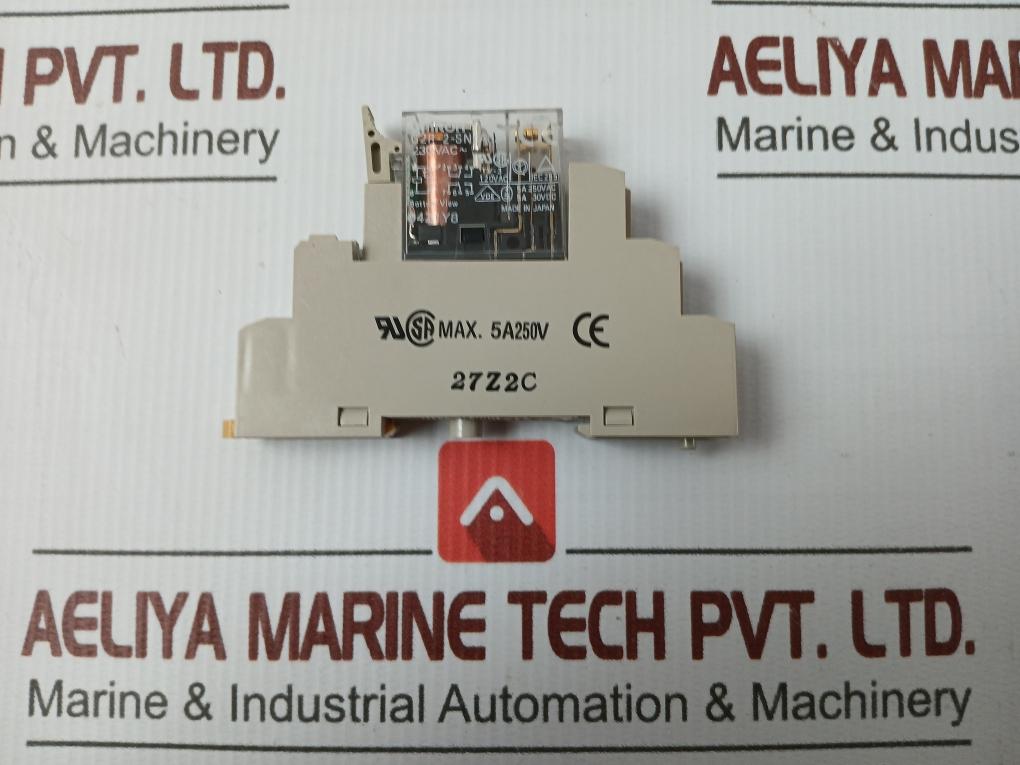 Lot Of 2X Din-rail Mount Relay With Socket 5A 250Vac Omron G2R-2-sn-ap3