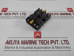 Relay Socket 10A 250Vac Omron P2Cf-08