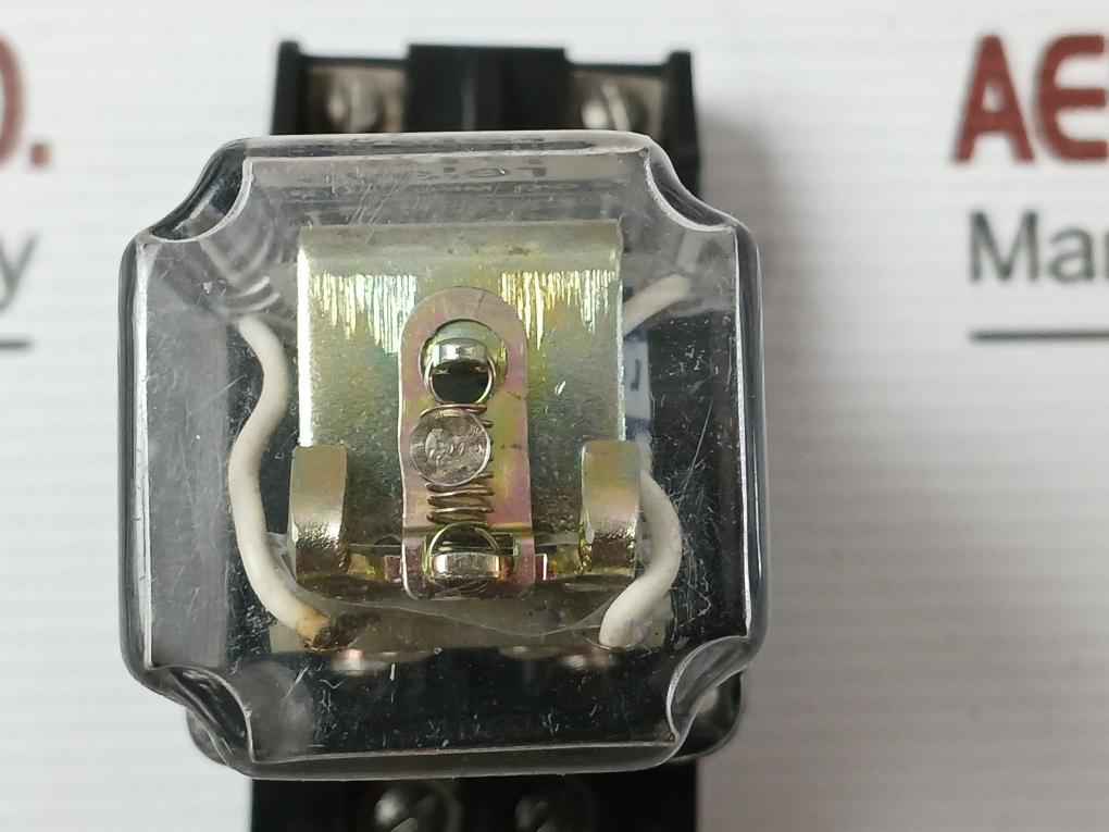 Relay With Base Pla 2 C/O-mpc-24 D 24Vdc