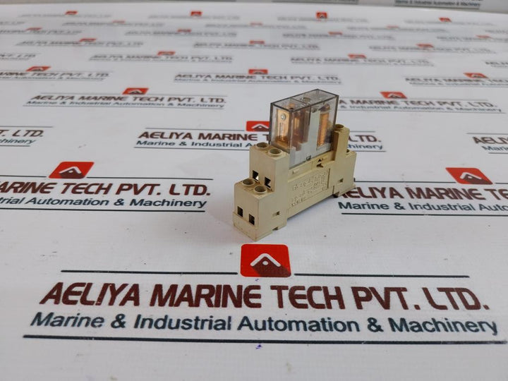 Rele E-15 Relay With Base 110V~ AC