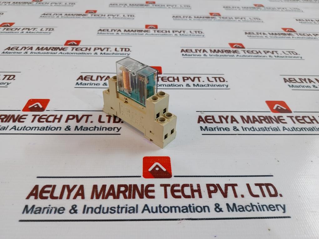 Rele E-52 Relay With Socket