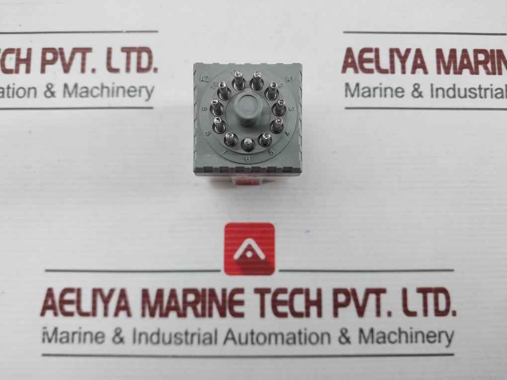 Releco C3-a 30 Power Relay With Base