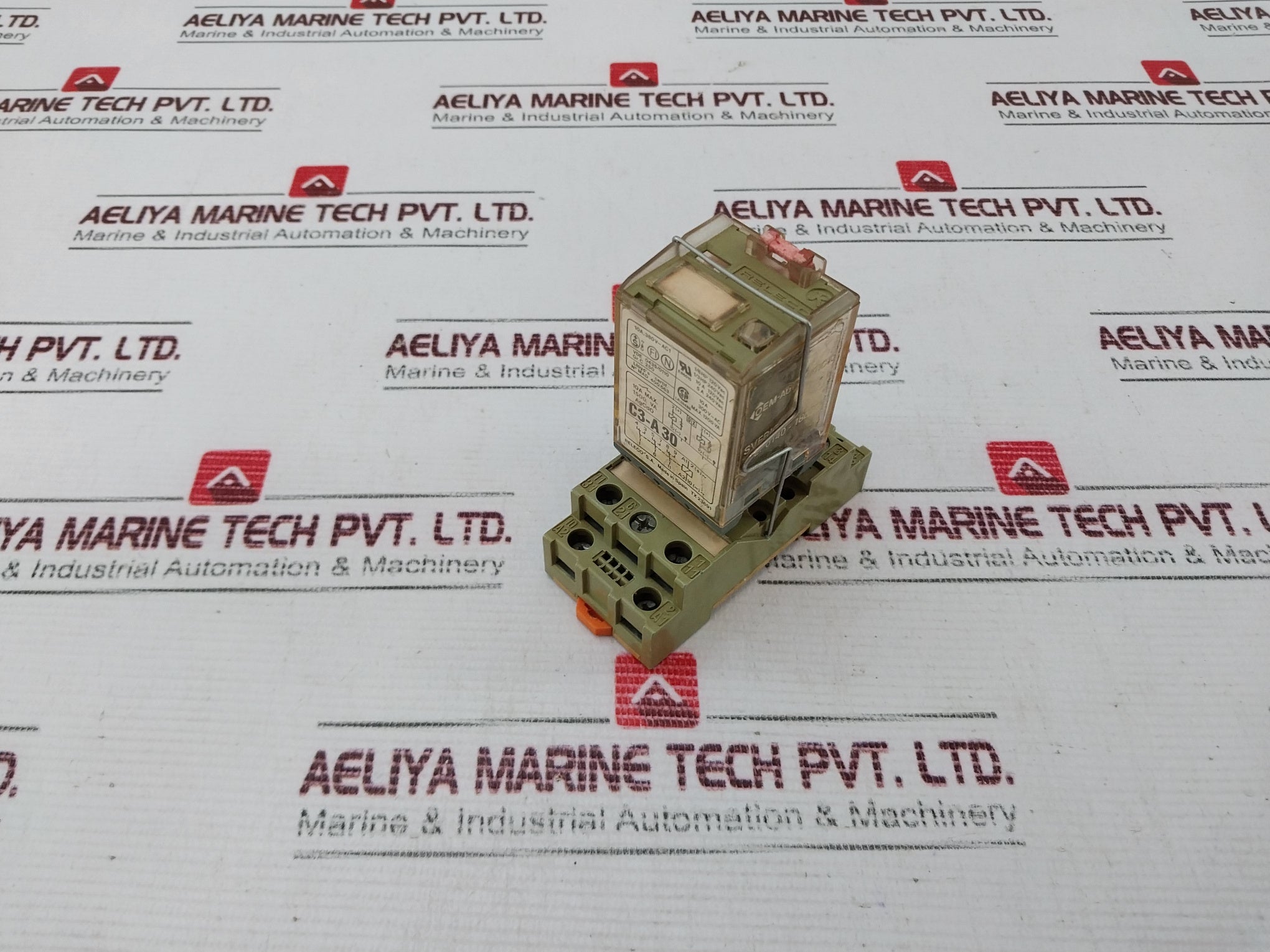 Releco C3-a 30 Power Relay With Base 10A, 380V
