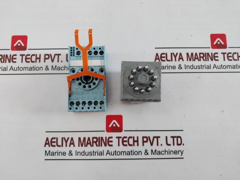 Releco C3-a30X/…V Power Relay With Socket Dc24V 10A Ac1 10A 300Vac E92191 S3-b