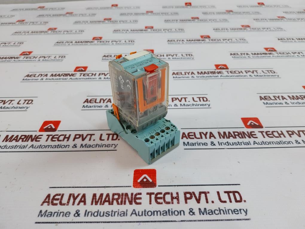 Releco Mr-c C3-a30 3 Poll Relay With Socket E92191 10A Ac230V~ 1,3W