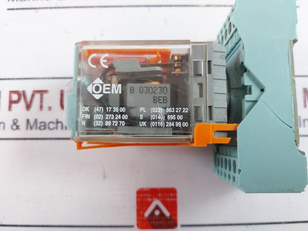 Releco Mr-c C3-a30 3 Poll Relay With Socket E92191 10A Ac230V~ 1,3W