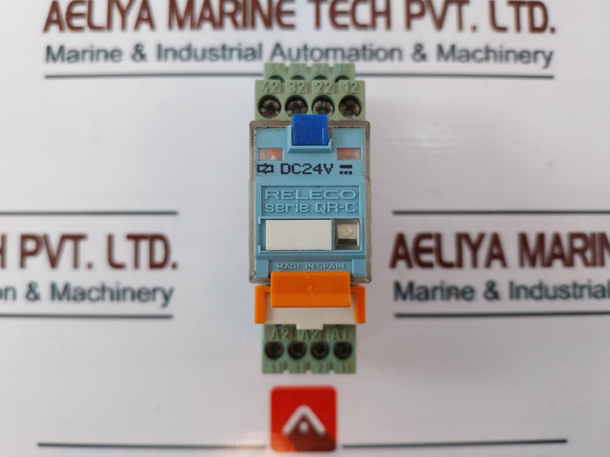 Releco Qr-c Relay With S9-m Base 5A