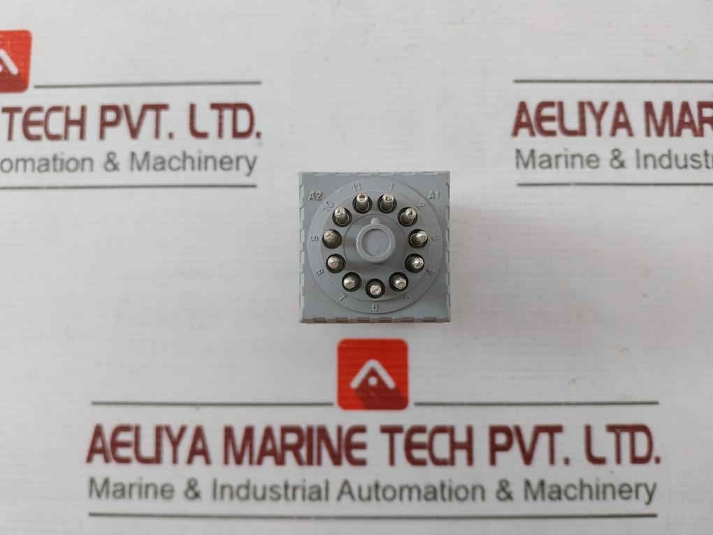 Releco Rs 345-993 Plug In Power Relay 110V 22Ma E 86015