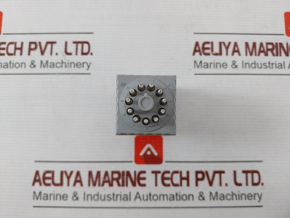 Releco Rs 345-993 Plug In Power Relay With Socket 10A/250V Ac Vde 0435/0110