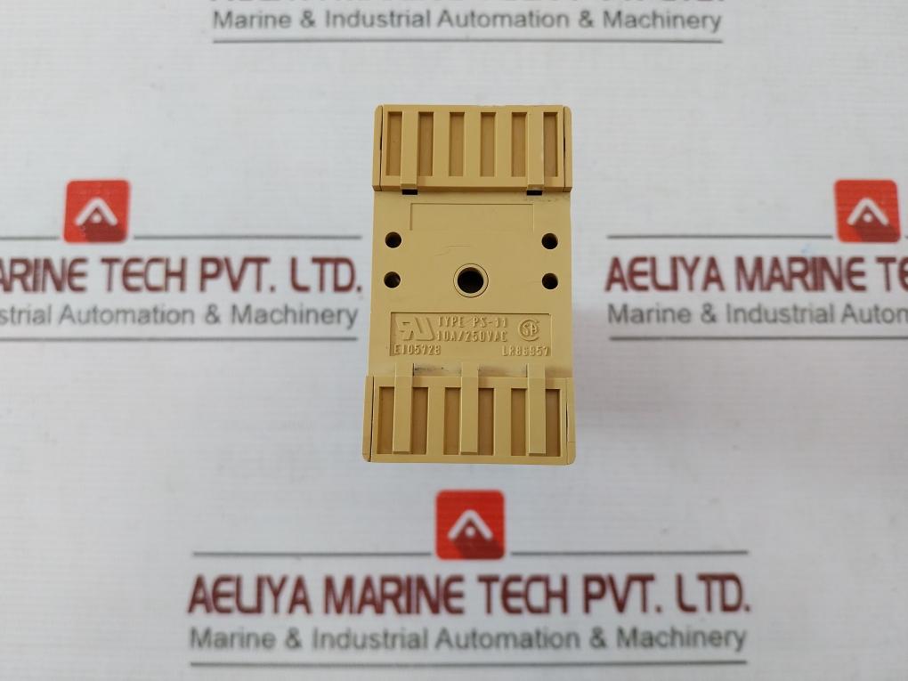 Releco Rs 345-993 Plug In Power Relay With Socket 10A/250V Ac Vde 0435/0110