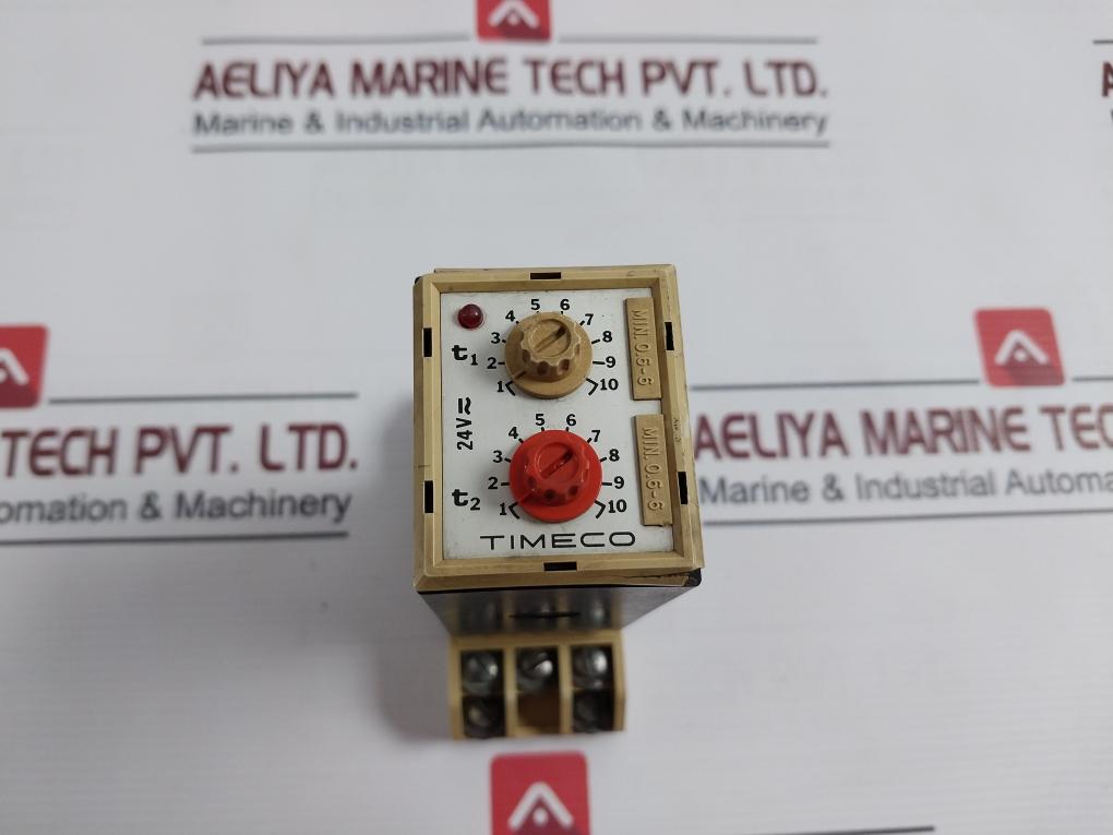 Releco Trz 40 Relay With Socket Base 24V Min: 0.6-6 10A 250V 1500Va