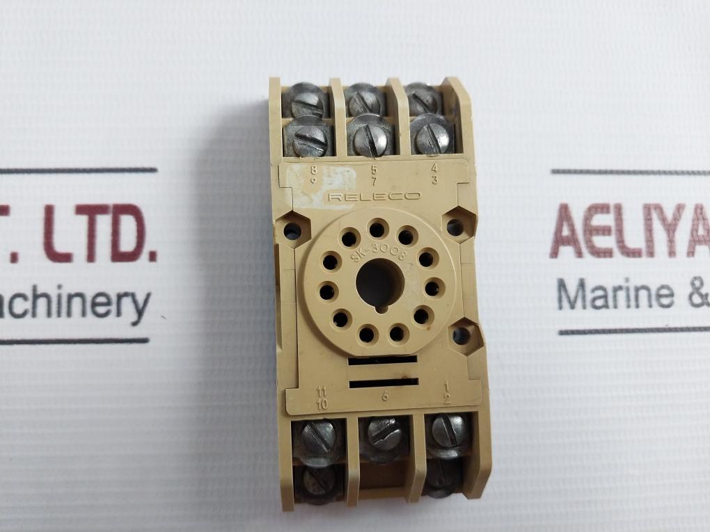 Releco Trz 40 Relay With Socket Base 24V Min: 0.6-6 10A 250V 1500Va