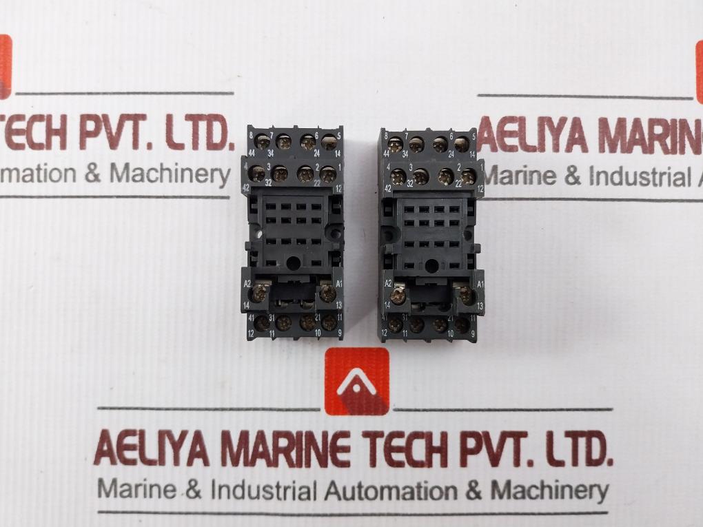 Relpol Gz4 Relay Socket 10A/300Vac