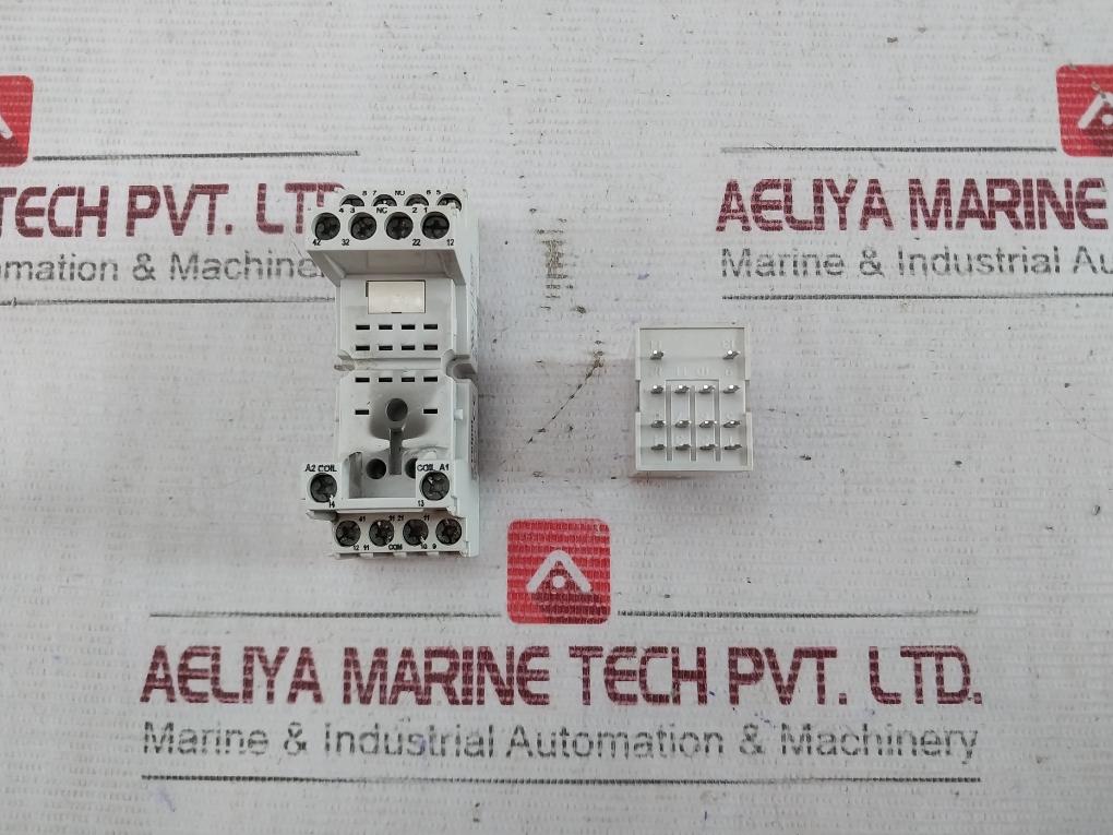 Relpol R4N-2014-23-5230-wt Industrial Plug In Relay Gzt4 6A 300Vac 250V