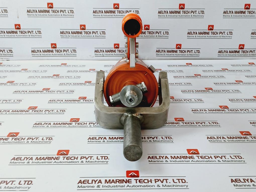 Restech Plt Pneumatic Line Thrower With Projectile 2101