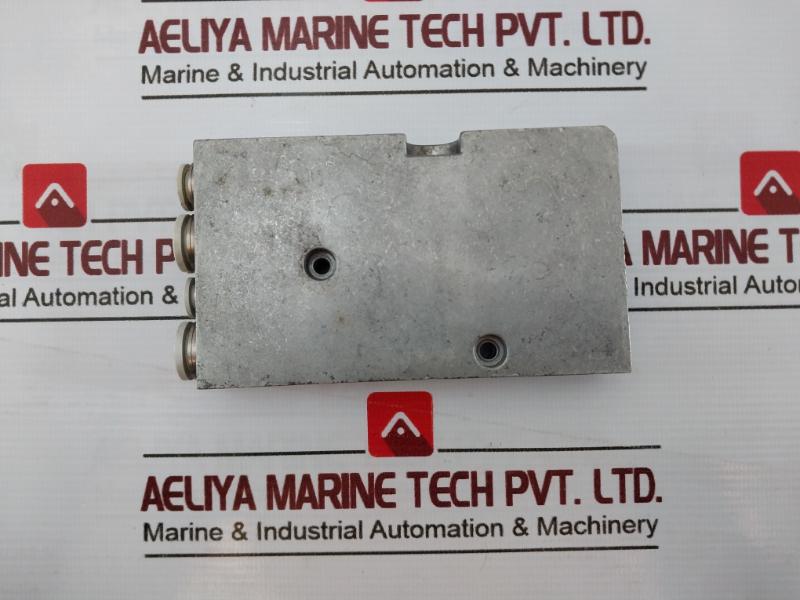 Rexroth 1 825 504 331 Valve Manifold F 1.2 17865