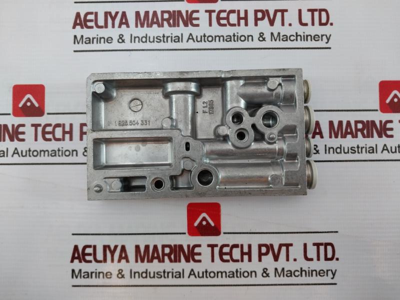 Rexroth 1 825 504 331 Valve Manifold F 1.2 17865