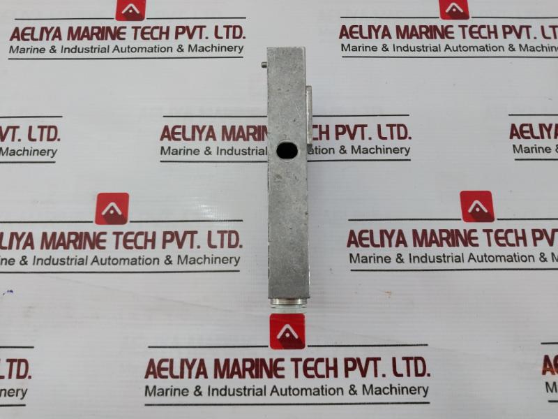 Rexroth 1 825 504 333 Valve Manifold 1 828 300 271