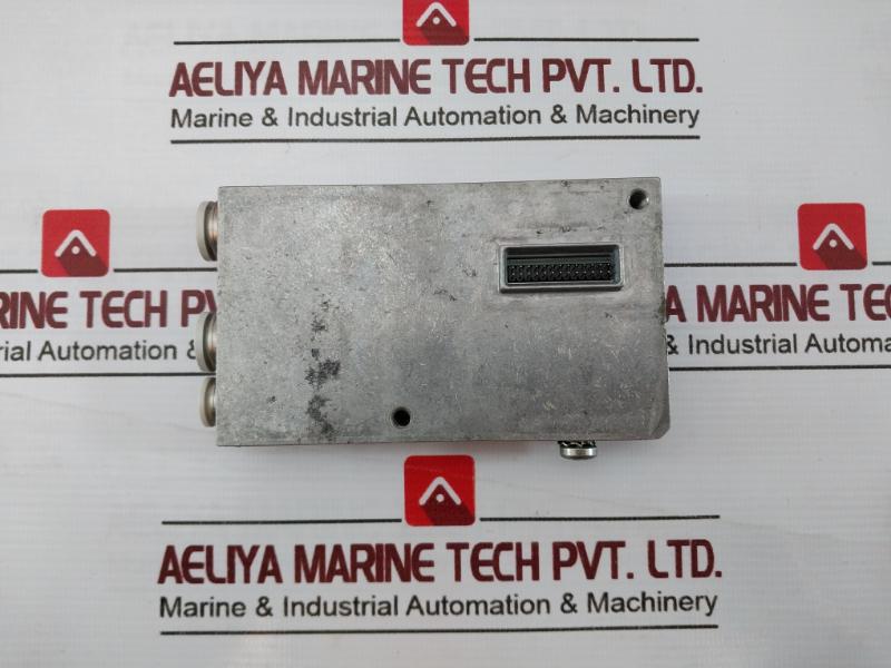 Rexroth 1 825 504 333 Valve Manifold 1 828 300 271