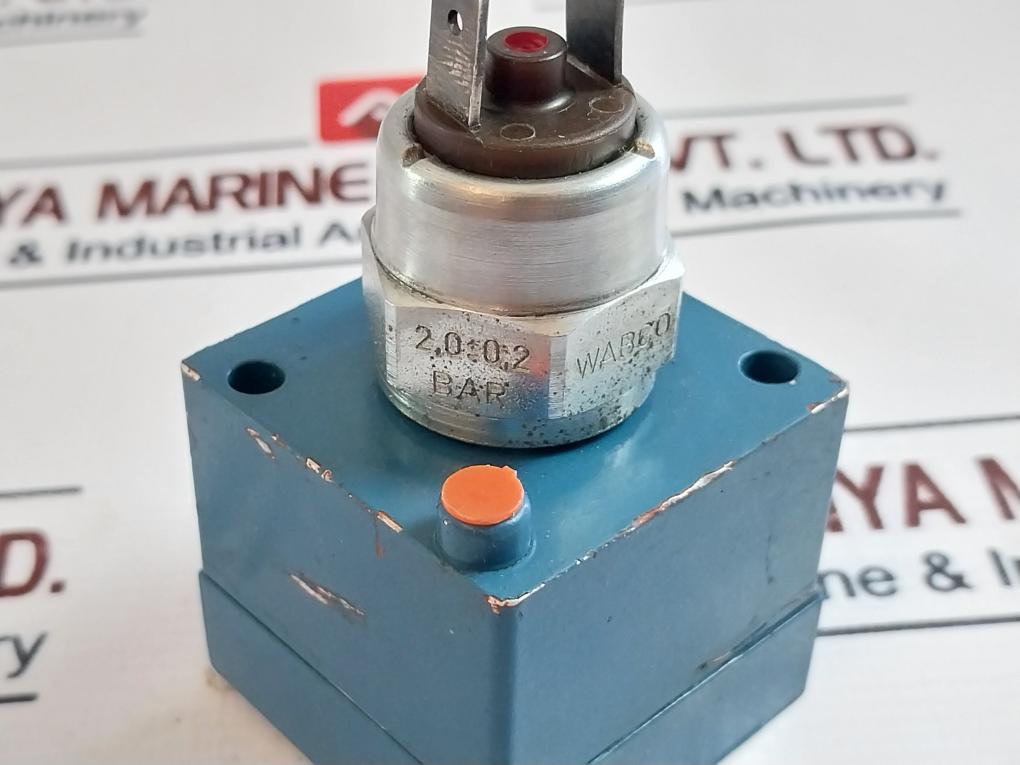 Rexroth 3526010220 Pneumatic Valve 7219