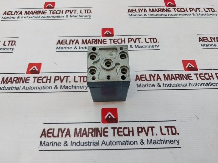 Rexroth 3526021000 Pneumatic & Control Valve Block