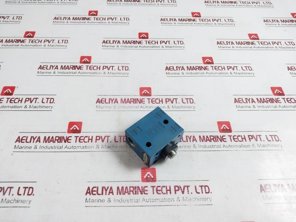 Rexroth 3630030000 3/2 Way Valve 002 2796