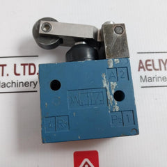 Rexroth 3630070010 Pneumatic Directional Valve 07W41
