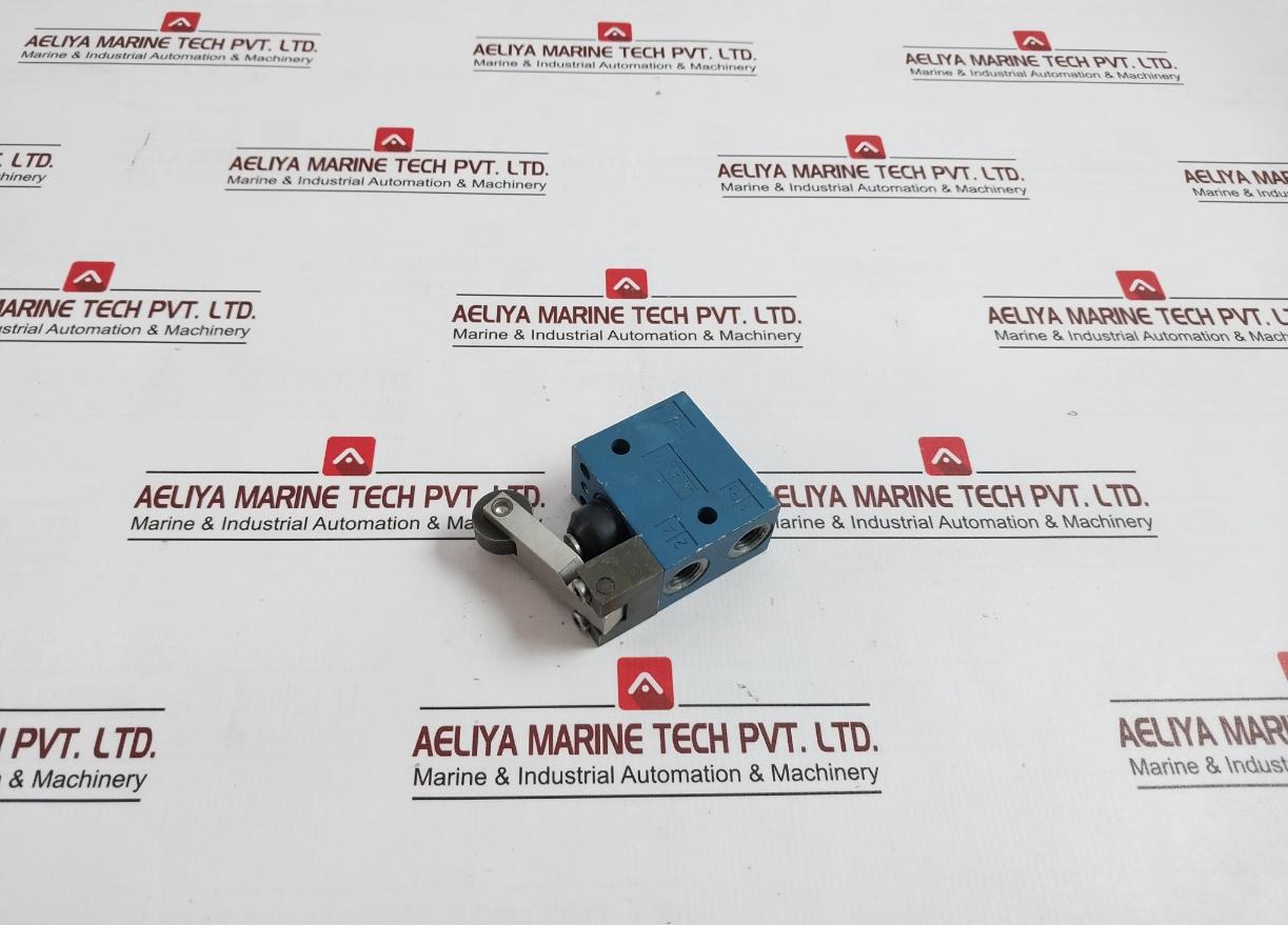 Rexroth 3630070010 Pneumatic Directional Valve 07W41